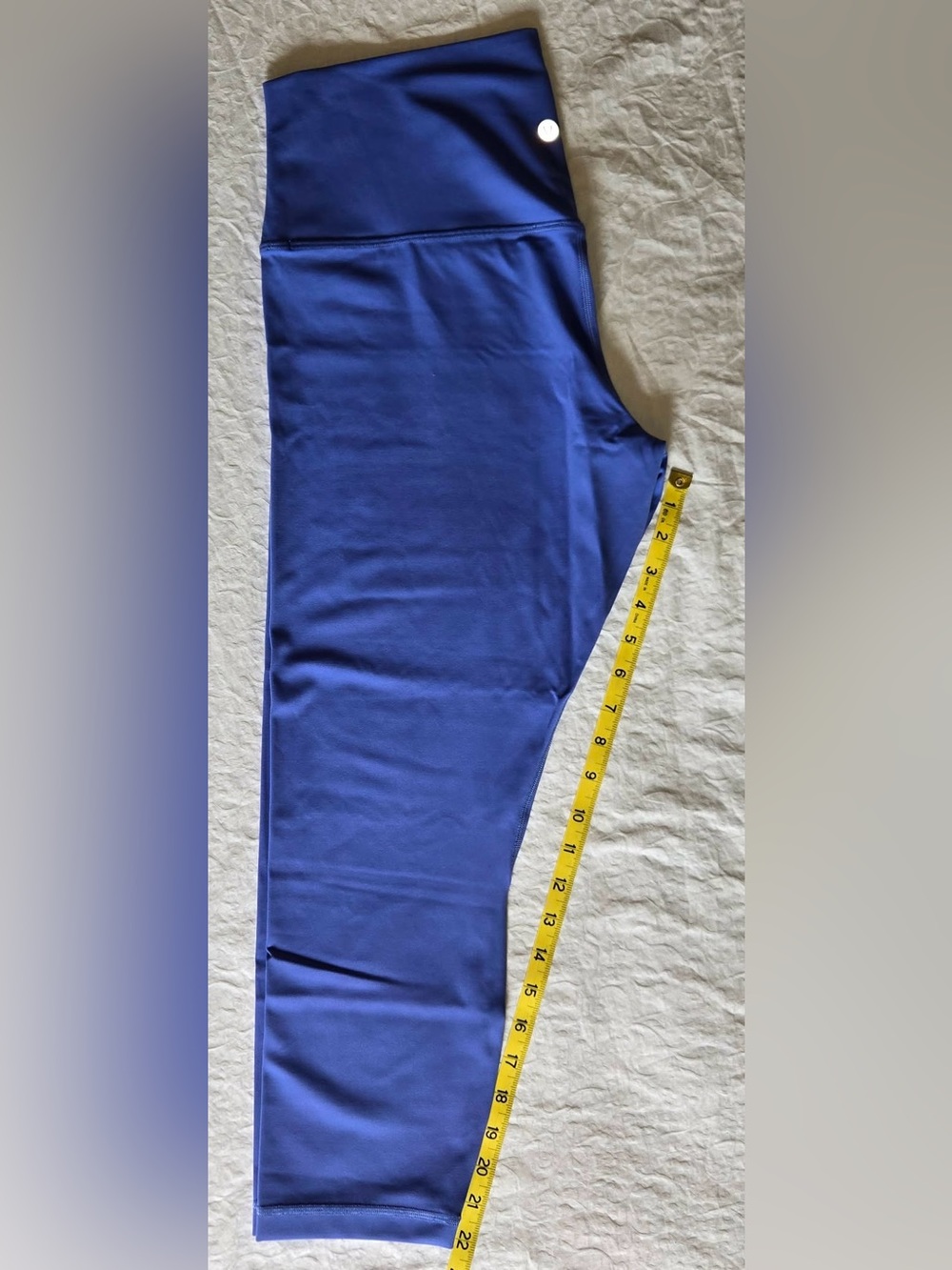 Lululemon Align™ High-Rise 22” Crop Leggings in Water Drop Size 14 NWOT